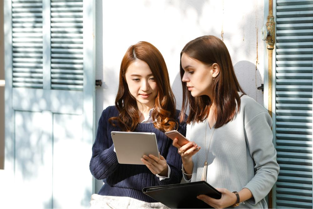 留学する女性